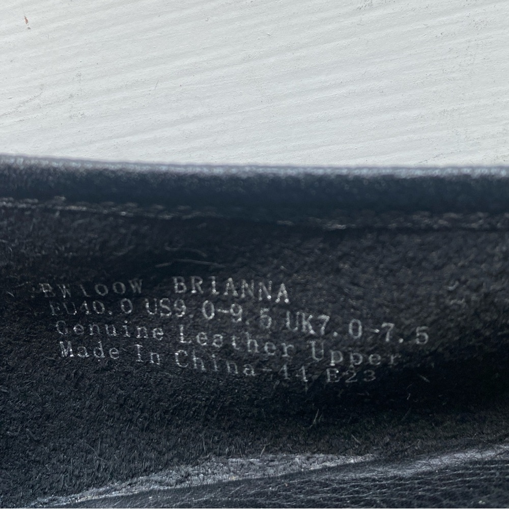 Aetrex Black Women's Flats - Picture 8 of 9